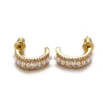 LIVKE’s gold vintage pearl hoop earrings styled with a lace dress for timeless retro elegance.