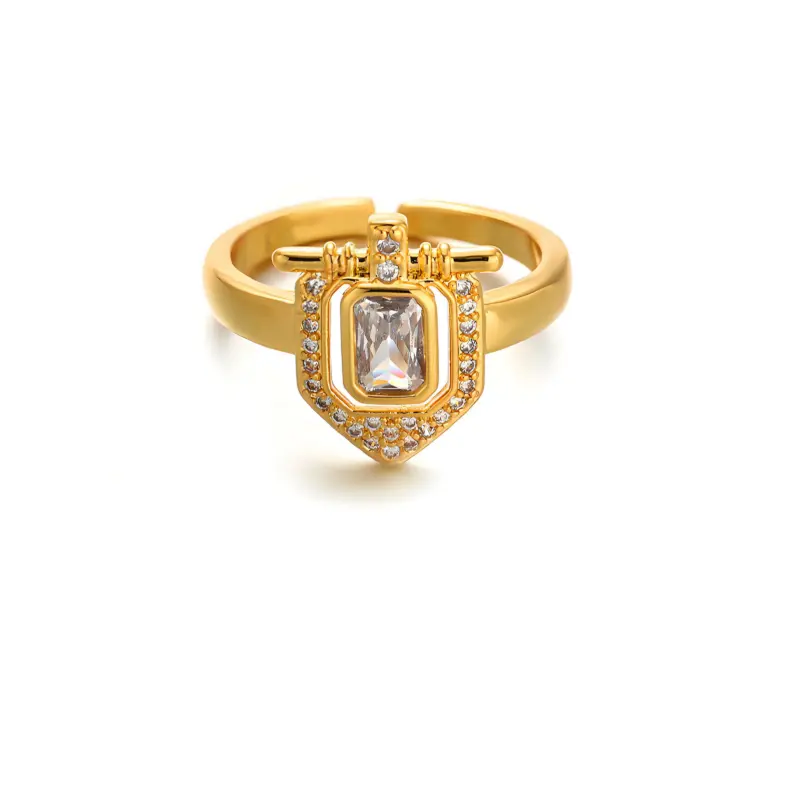 Woman stacking LIVKE textured gold rings with UV color shift effect for TikTok transition video