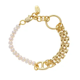 18K gold plated chain bracelet with white freshwater pearls, perfect for minimalist jewelry stacking and meaningful gifts for women